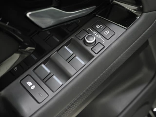 Land Rover Range Rover Evoque – thumbnail 17
