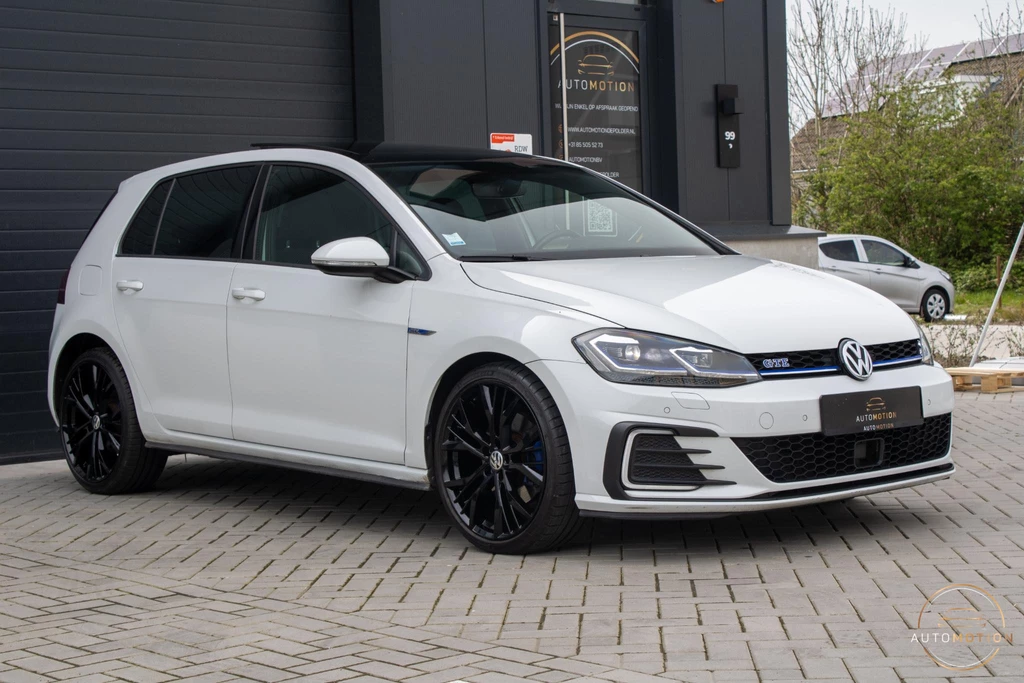 Volkswagen Golf – foto 11
