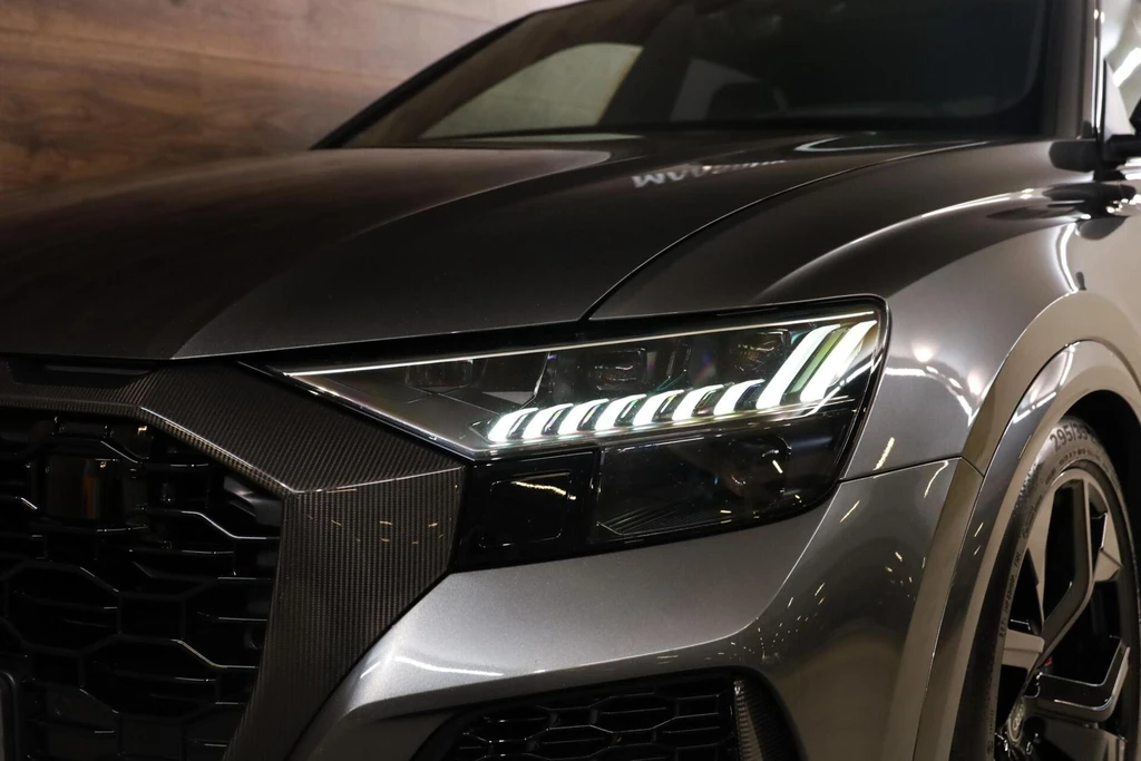Audi RSQ8 – foto 27