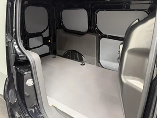 Ford Transit Connect – thumbnail 13
