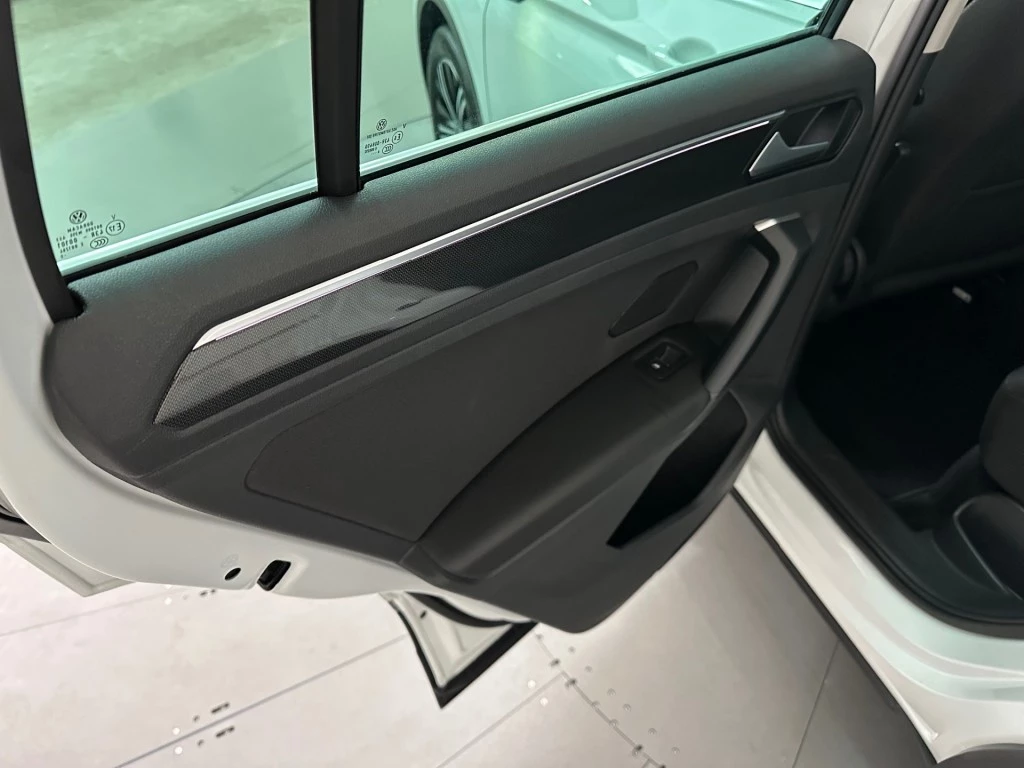 Volkswagen Tiguan – foto 34