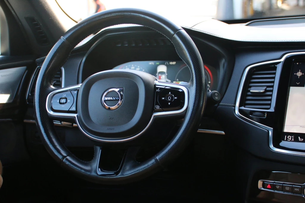 Volvo XC90 – foto 22
