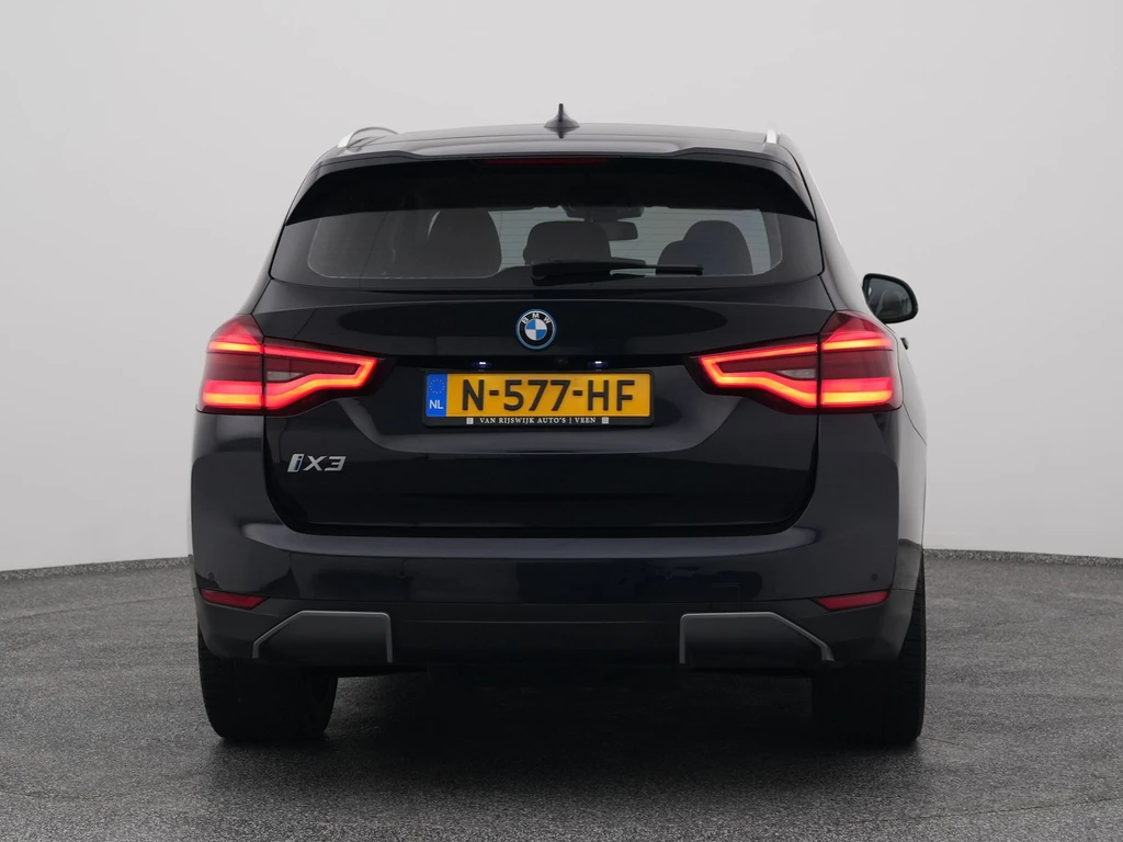 BMW iX3 – foto 7