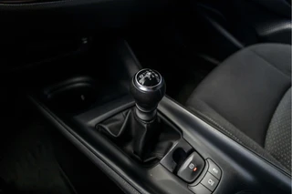 Toyota C-HR – thumbnail 22