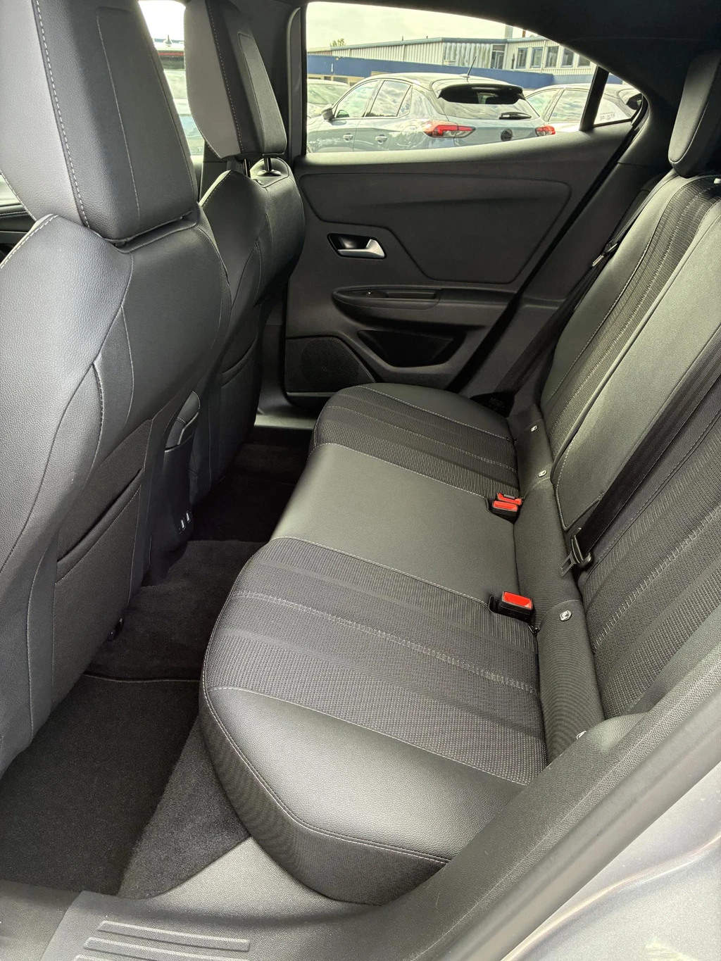 Opel Mokka-e – foto 49