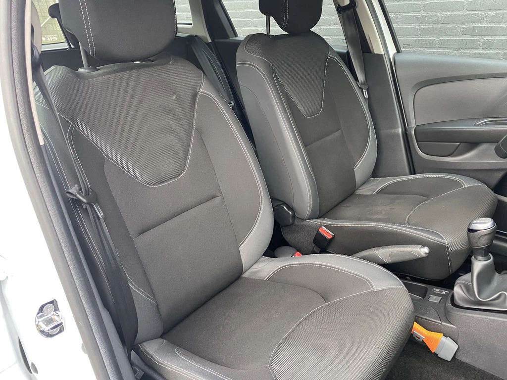 Renault Clio – foto 16