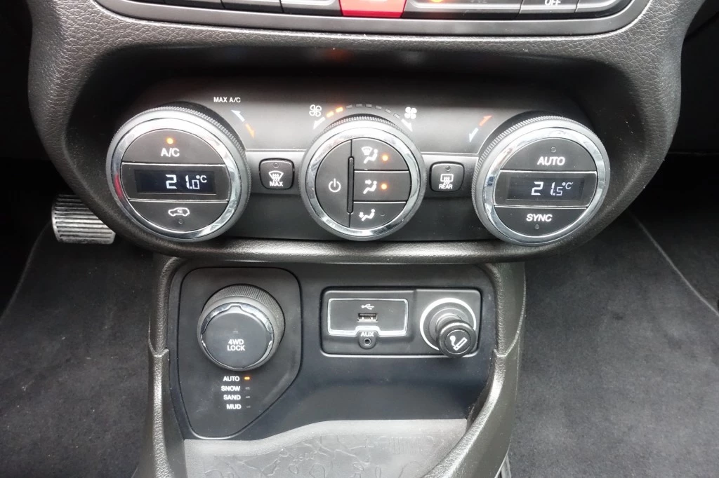 Jeep Renegade – foto 25