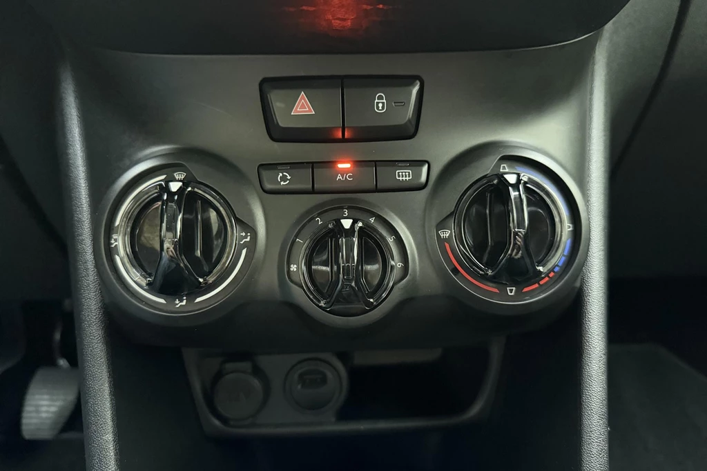 Peugeot 208 – foto 21