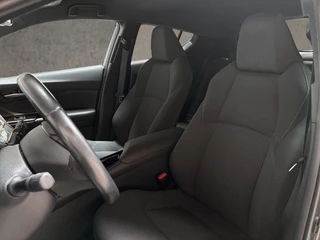 Toyota C-HR – thumbnail 11