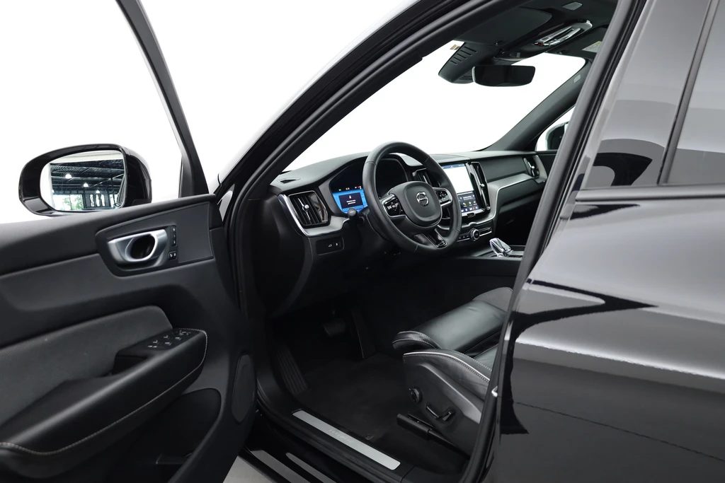 Volvo XC60 – foto 8