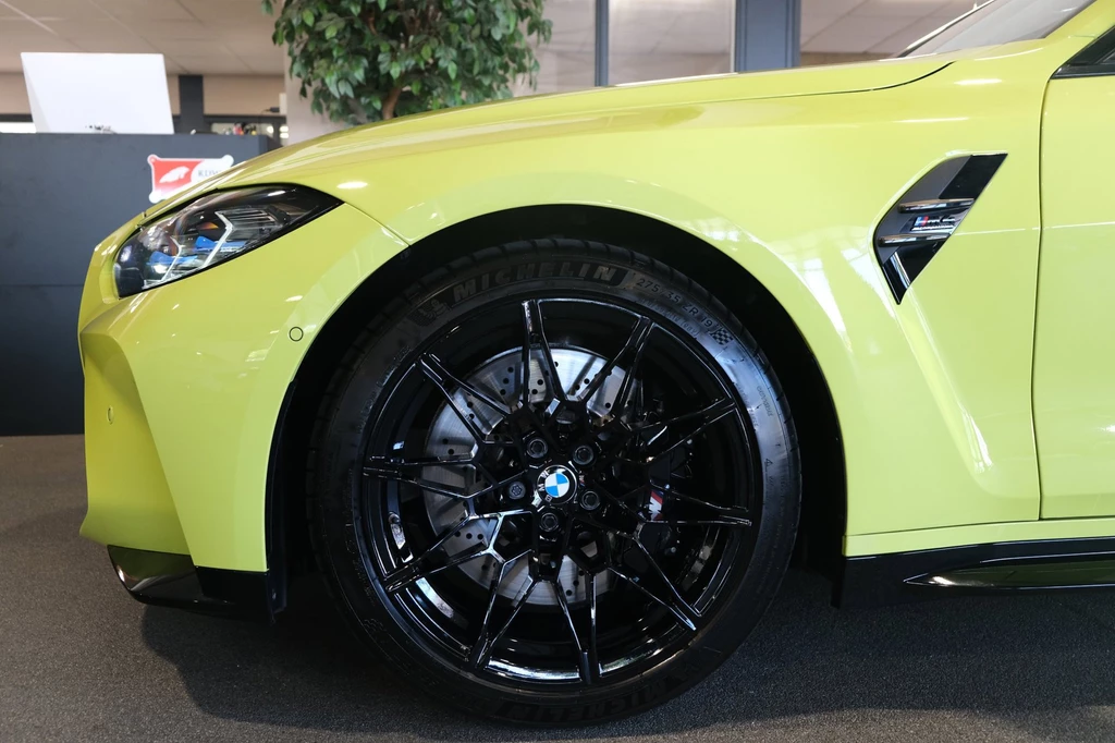 BMW M4 – foto 11