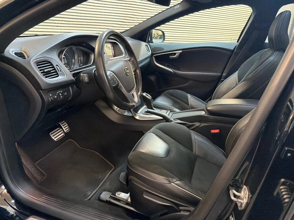 Volvo V40 – foto 12