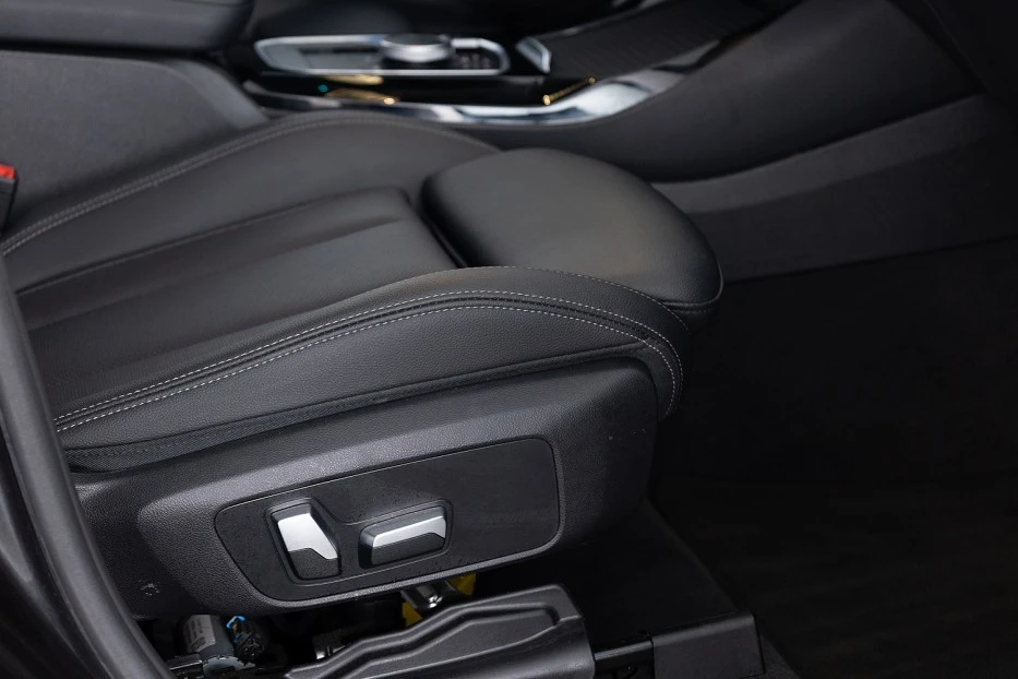 BMW iX3 – foto 13