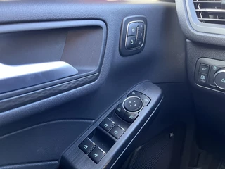 Ford Kuga – thumbnail 21