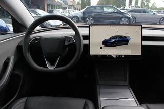 Tesla Model 3 – thumbnail 11