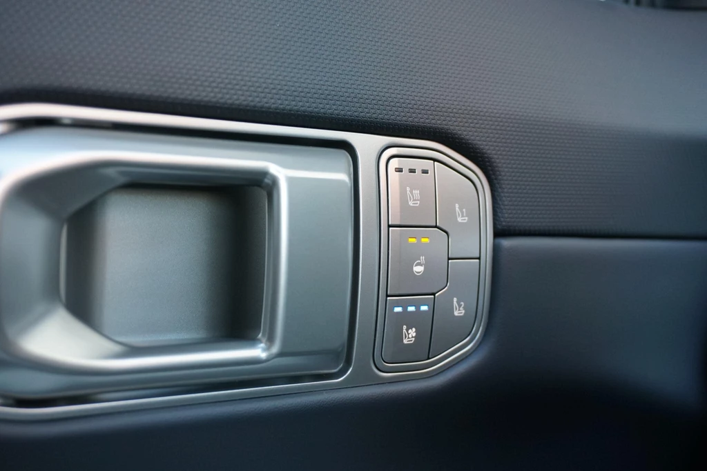 Kia EV4 – foto 25