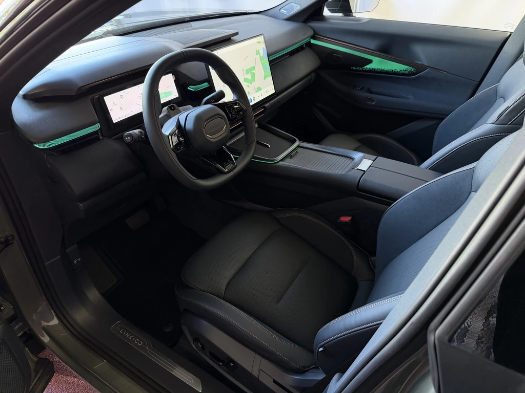 Lynk & Co 08 – foto 16