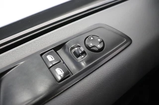 Opel Vivaro – thumbnail 16
