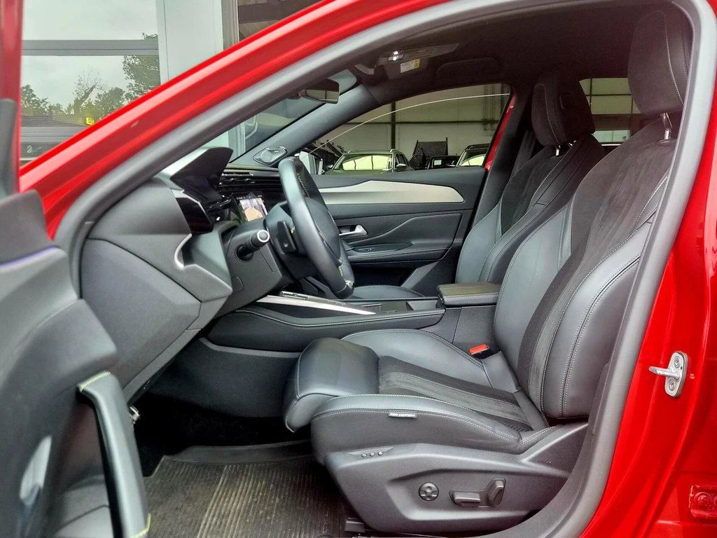 Peugeot 308 – foto 12