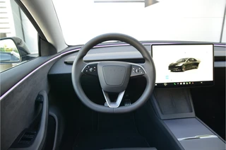 Tesla Model 3 – thumbnail 16