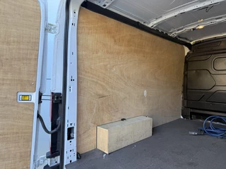 Ford E-Transit – thumbnail 18