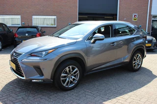 Lexus NX – thumbnail 1