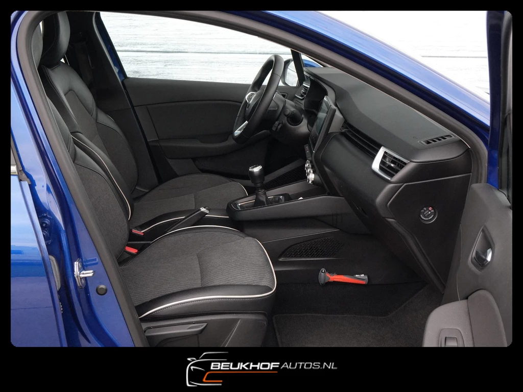 Renault Clio – foto 24