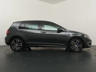 Volkswagen Golf – thumbnail 6