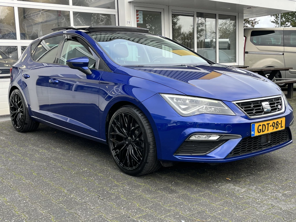 SEAT Leon – foto 7
