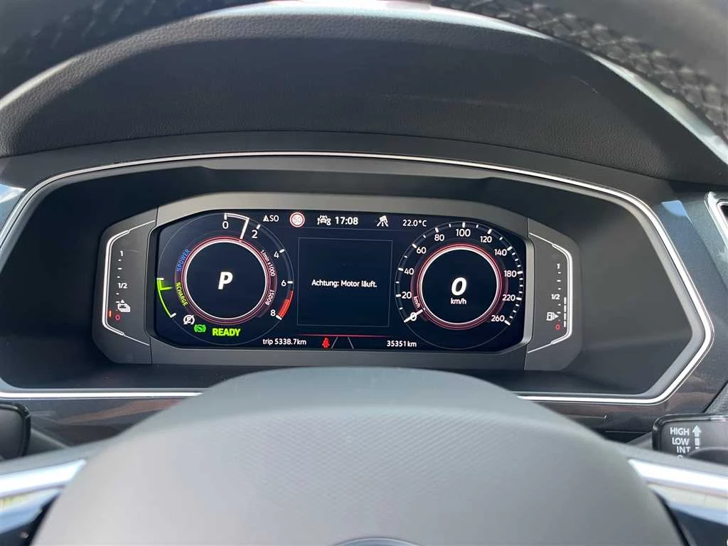Volkswagen Tiguan – foto 8