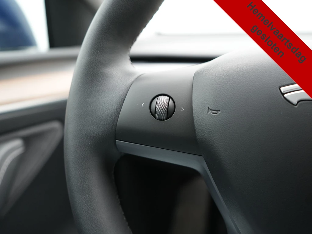 Tesla Model Y – foto 26