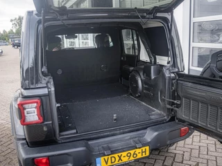 Jeep Wrangler – thumbnail 25