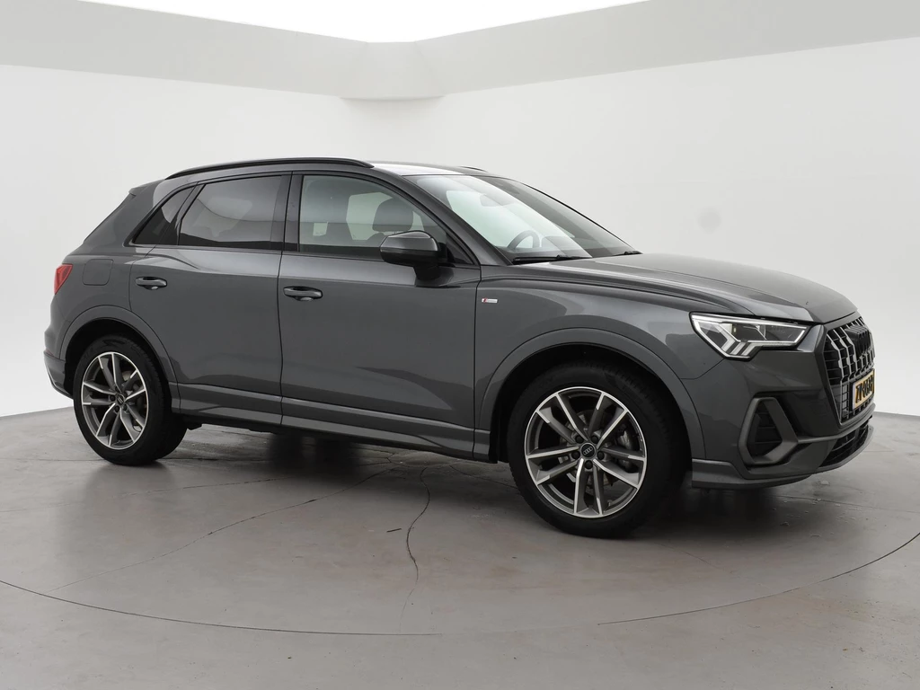 Audi Q3 – foto 11