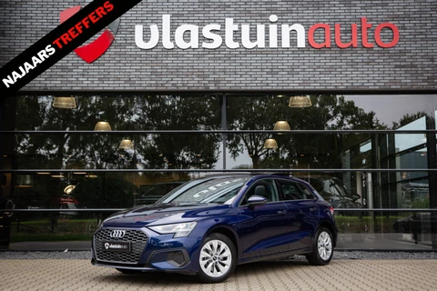 Audi A3 Sportback 40 TFSI e S Tronic , Cruise control, Sfeerverlichting, Panoramadak, Stoelverwarming, Carplay,