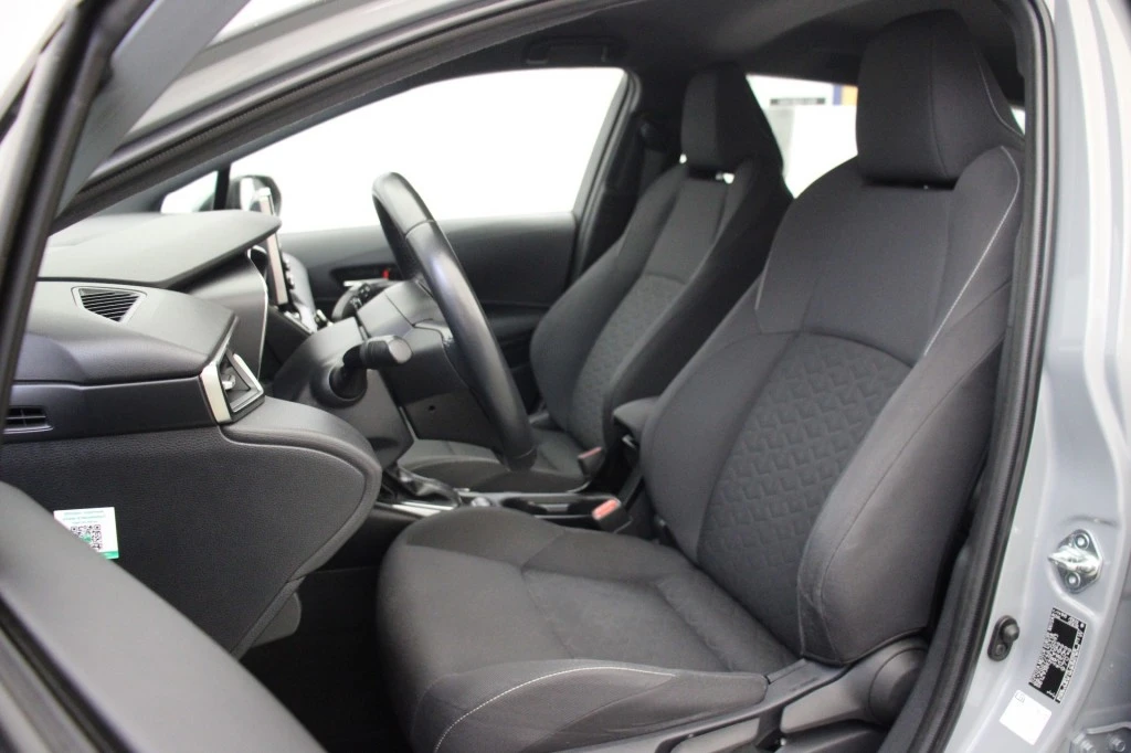 Toyota Corolla Touring Sports – foto 19