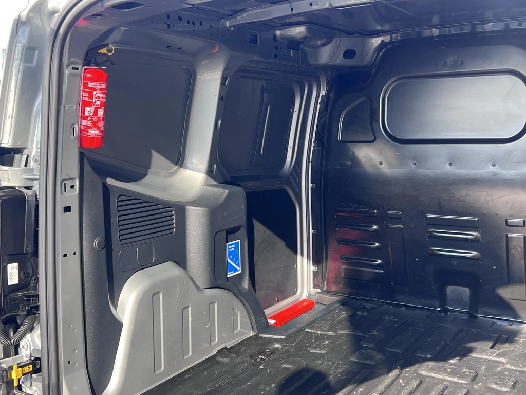Ford Transit Courier – foto 9