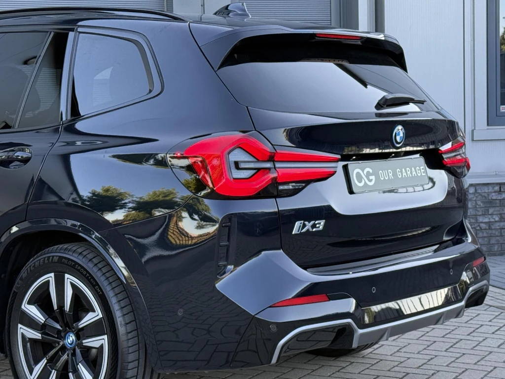 BMW iX3 – foto 4