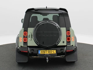 Land Rover Defender – thumbnail 3