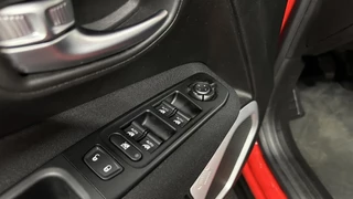 Jeep Renegade – thumbnail 23