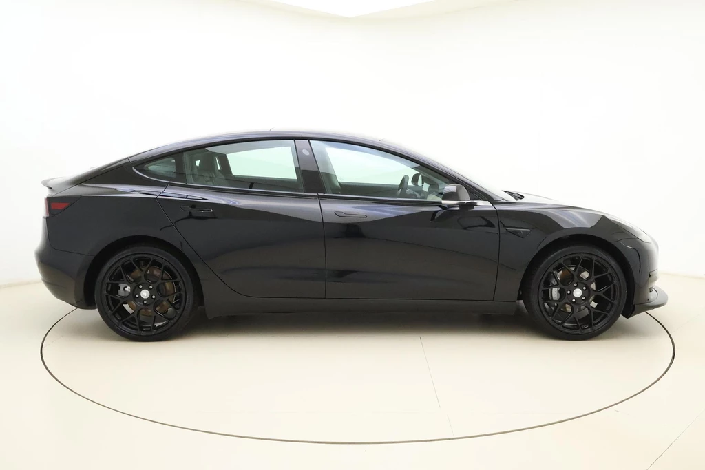 Tesla Model 3 – foto 7