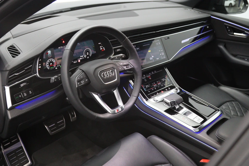 Audi Q8 – foto 9