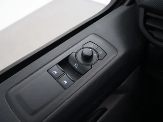 Ford Transit Custom – thumbnail 19