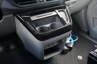 Ford Tourneo Custom – thumbnail 39