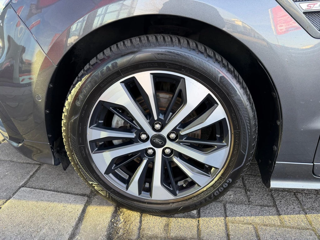 Ford S-Max – foto 11