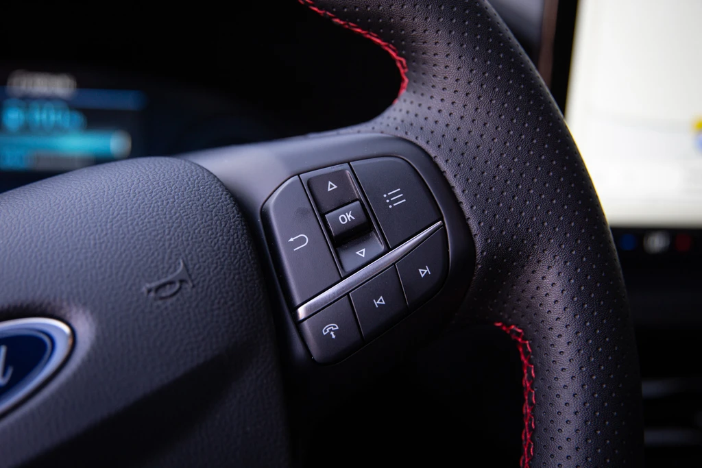 Ford Kuga – foto 19
