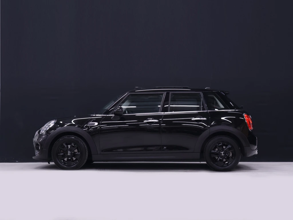 MINI 5-deurs – foto 2