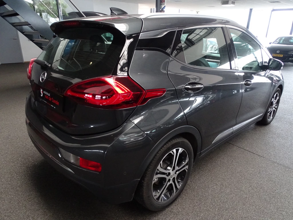 Opel Ampera-e – foto 4