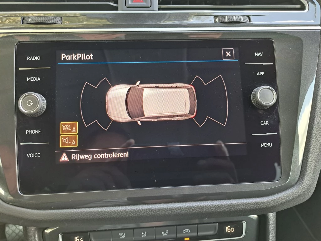 Volkswagen Tiguan – foto 11