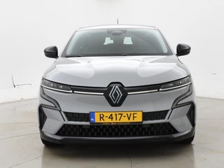 Renault Megane E-Tech – thumbnail 7
