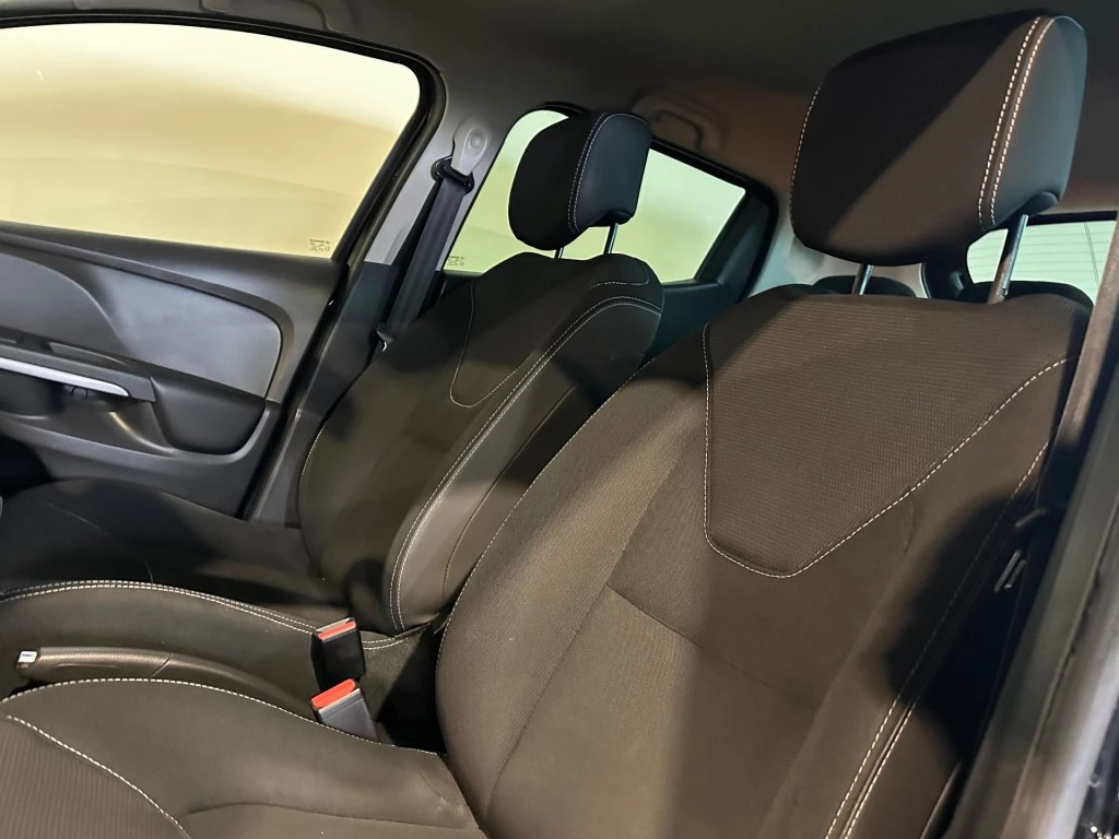 Renault Clio – foto 30